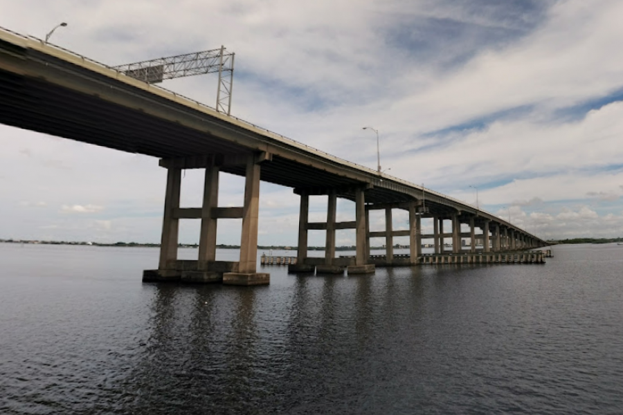 US-41 over Caloosahatchee River Bridge